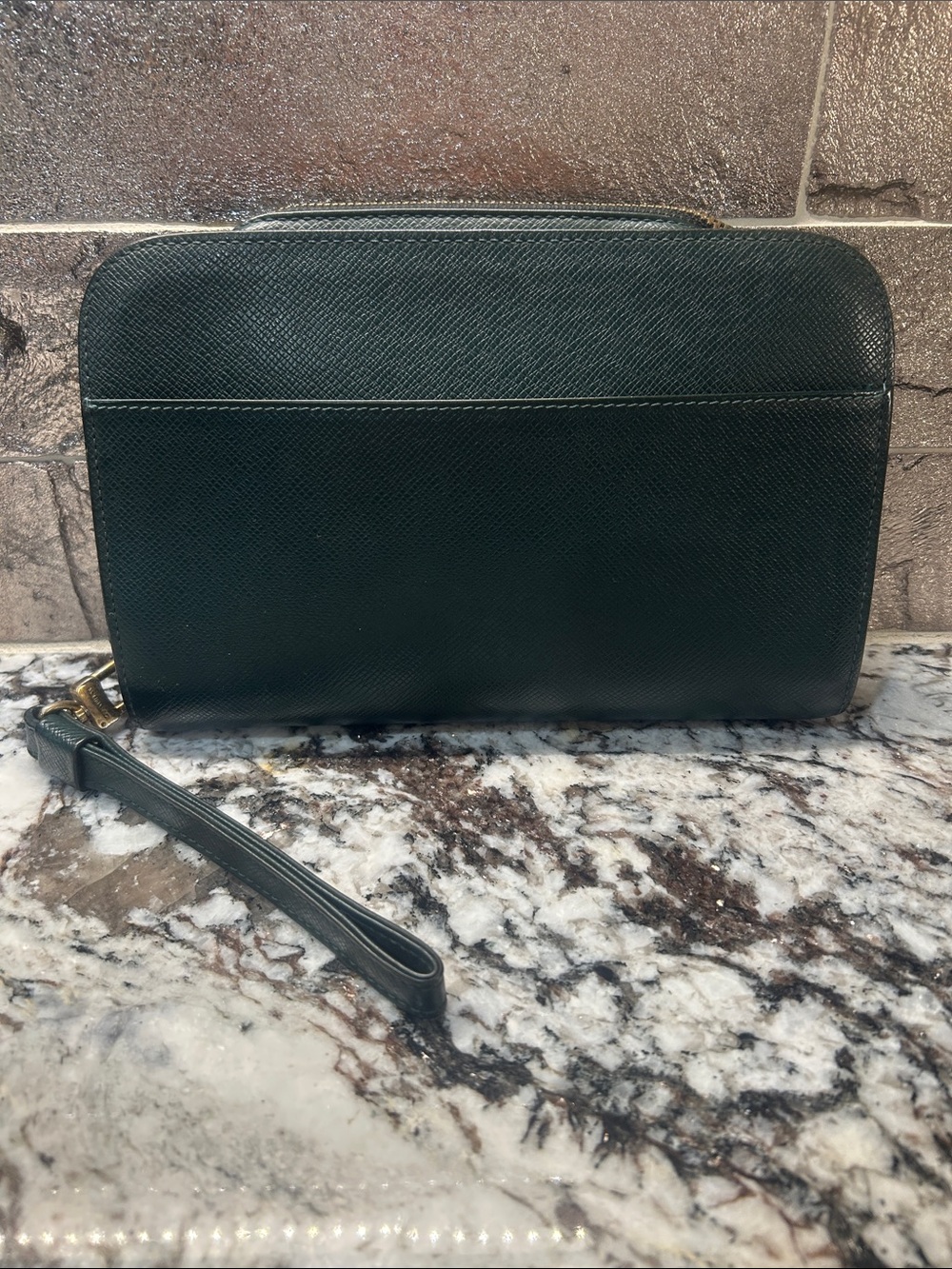 Louis Vuitton Forest Green Leather Wristlet EUC